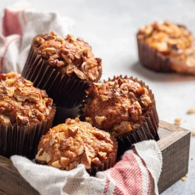 muffins-de-noz-peca-de-pao-de-banana.webp